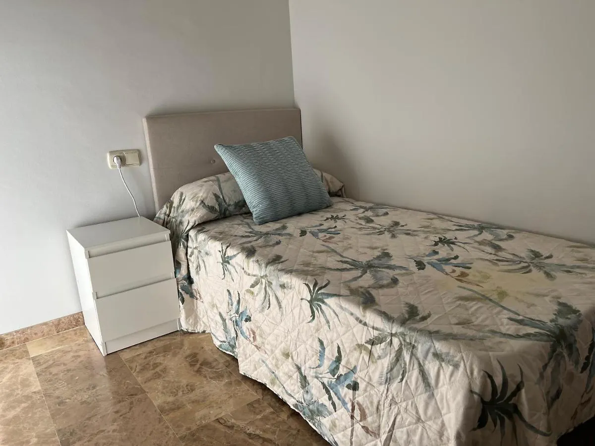 Ferienwohnung Apartamento La Calahorra Con Parking Gratuito Córdoba