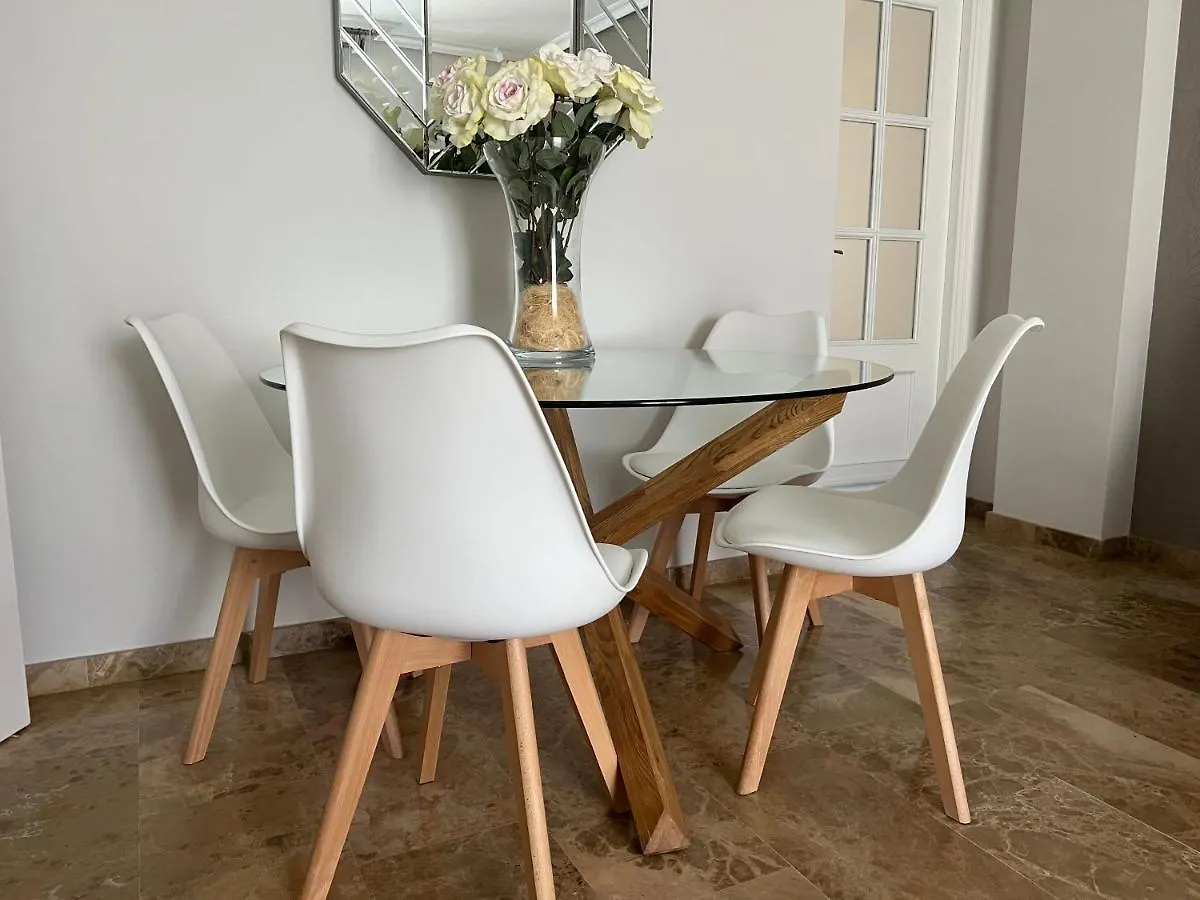 Apartamento La Calahorra Con Parking Gratuito Apartment Cordoba Spain