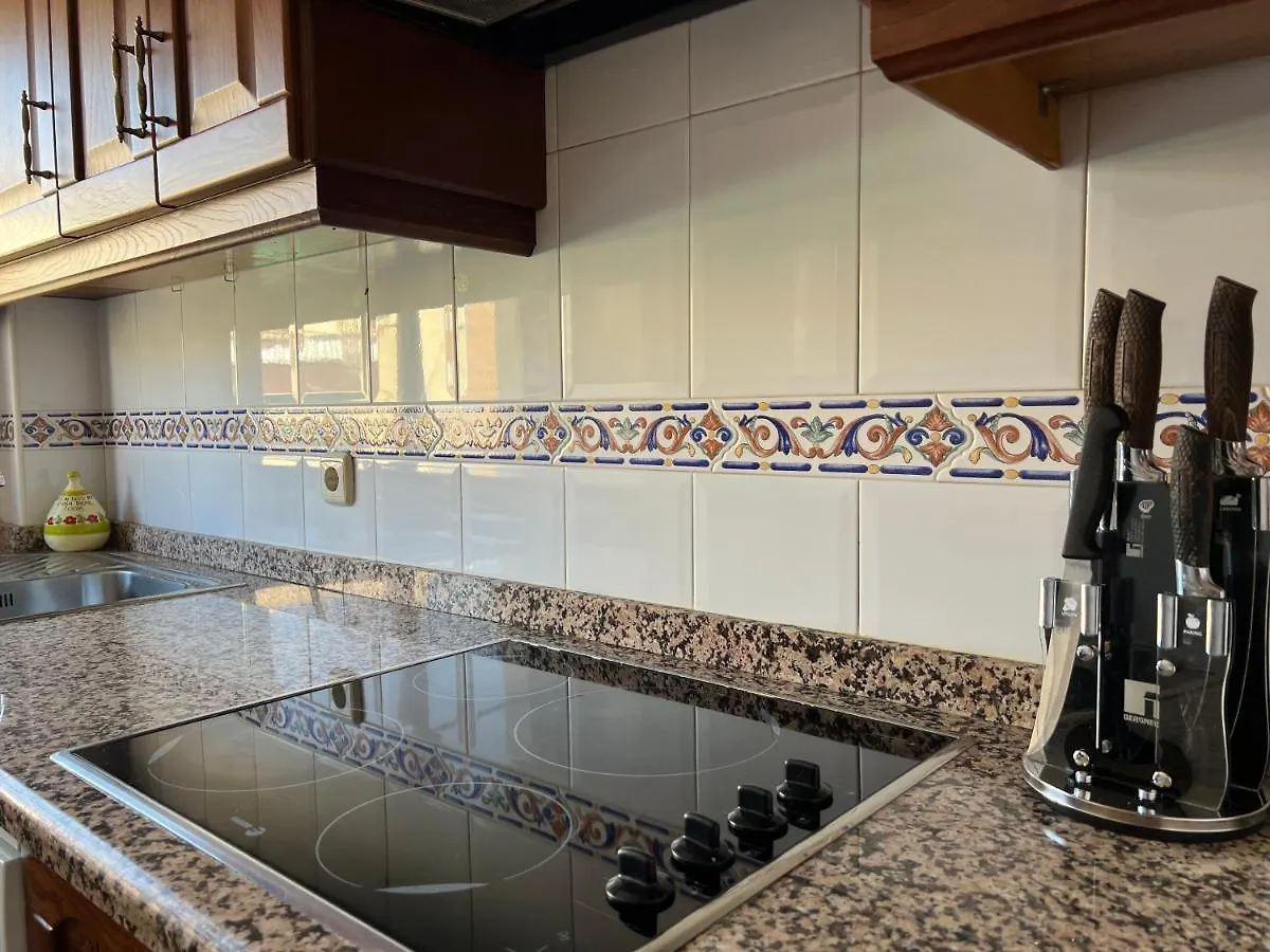 Apartamento La Calahorra Con Parking Gratuito Apartment Cordoba