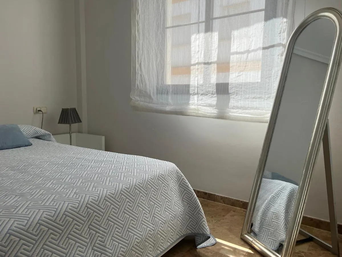 Apartamento La Calahorra Con Parking Gratuito Apartment Cordoba