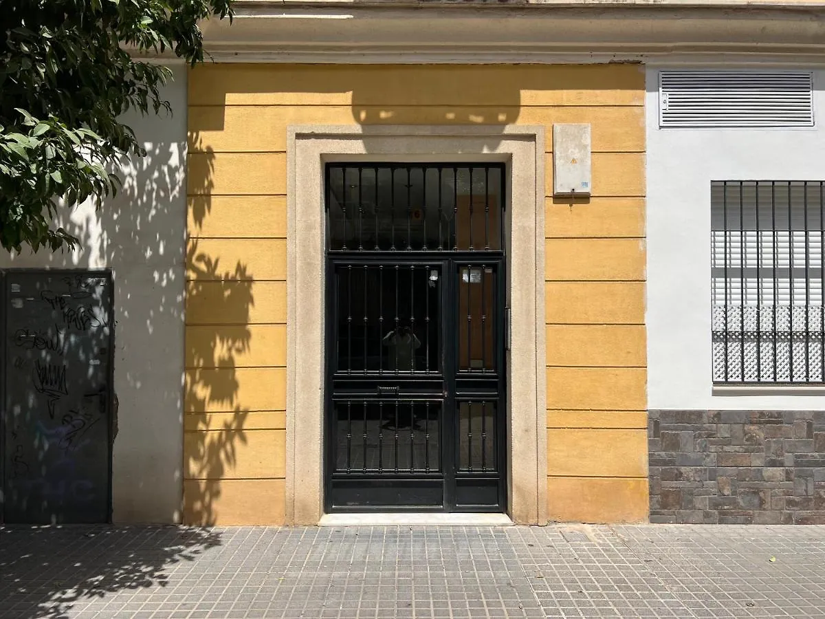 Apartamento La Calahorra Con Parking Gratuito Apartment Cordoba